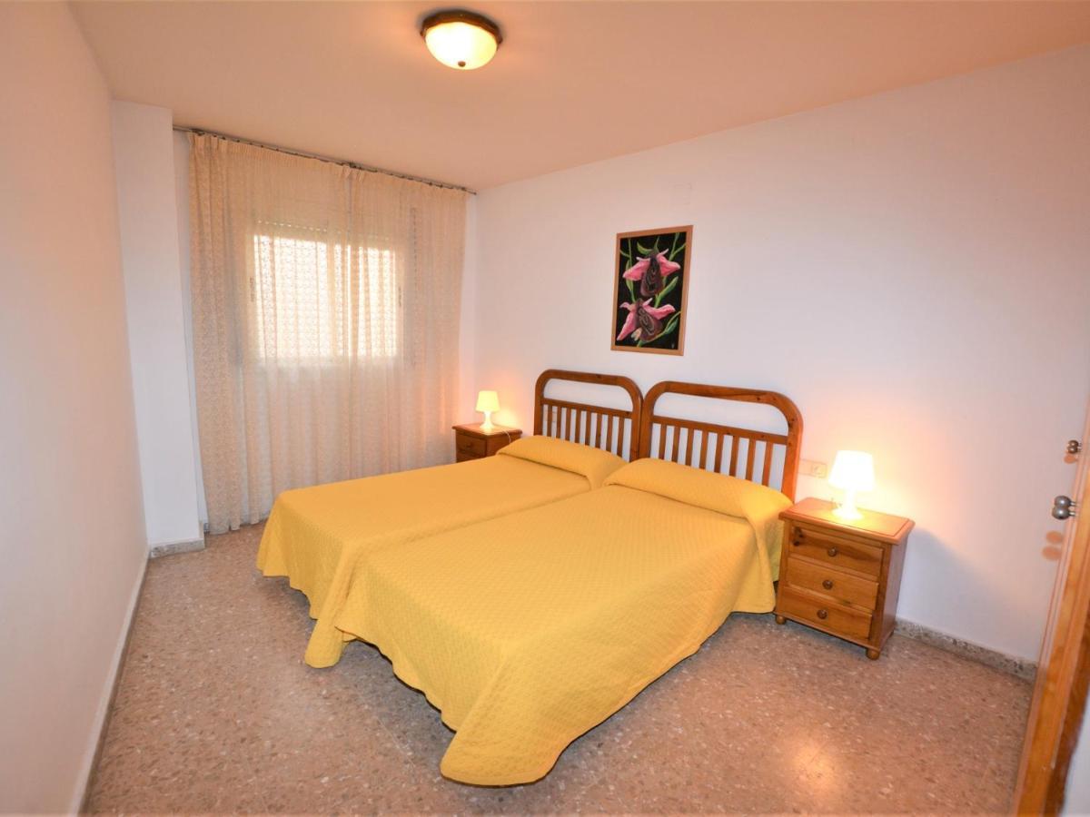 Villa Service - Lindamar 1º 2ª 카라펠 외부 사진